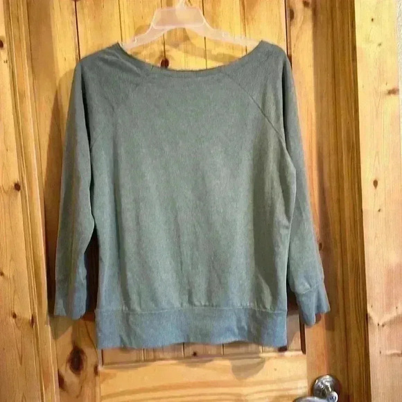 Mark by Avon Sweatshirt - Picture 6 of 9